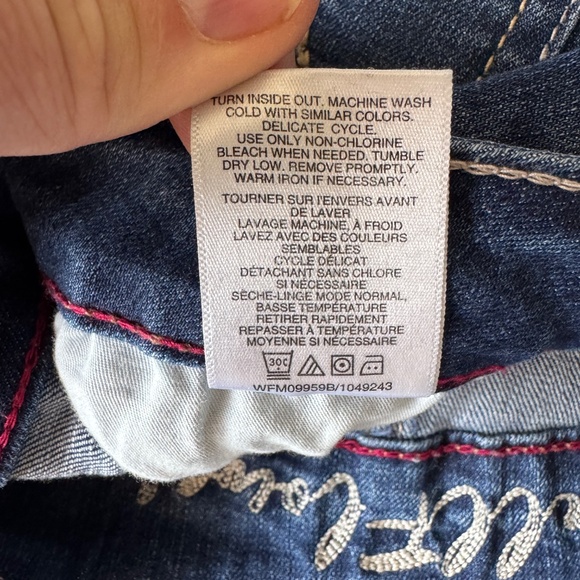 Wallflower Women's Distressed Denim Faded Stretchy Jeans Blue Size 7 Casual - Picture 10 of 16